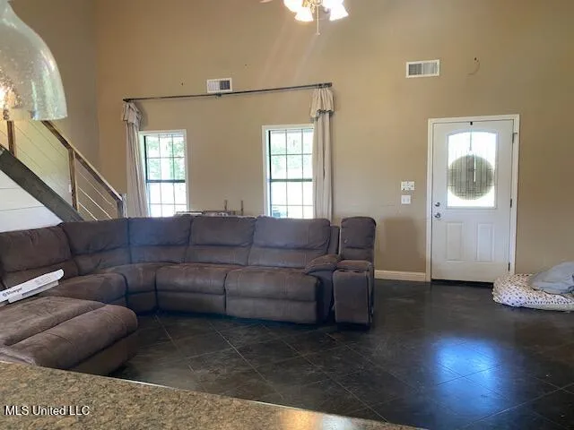 $235,000 | 1181 Egypt Creek Road, Sarah, MS 38665