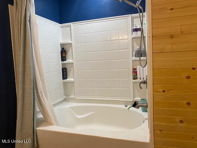 $235,000 | 1181 Egypt Creek Road, Sarah, MS 38665