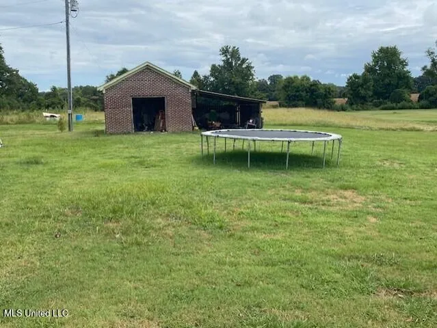 $235,000 | 1181 Egypt Creek Road, Sarah, MS 38665