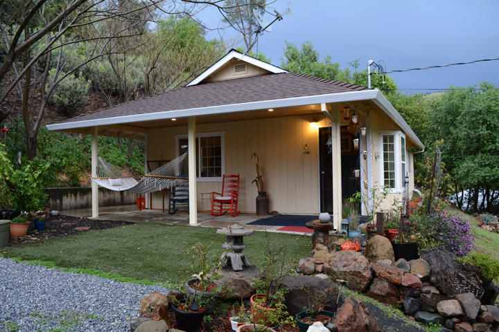 14722 Ravine Road Redding, CA 96003 - Photo 1 of 15 Front of house