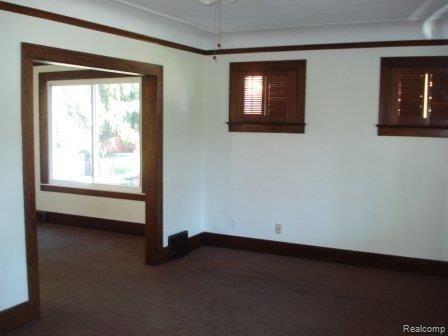 18581 Ruth Street Melvindale, MI 48122 - Photo 6 of 27 6-Living Room View 1.JPG