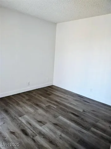 $1,475 | 4350 Caliente Street, Las Vegas, NV 89119