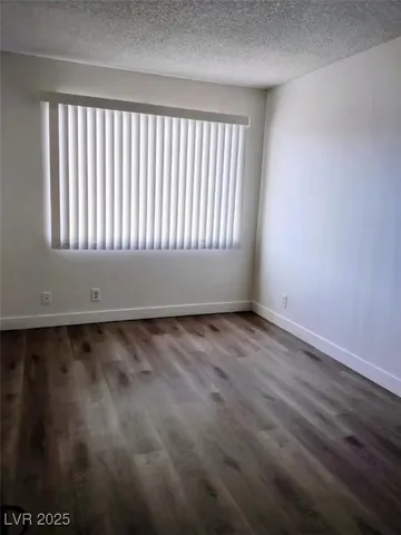 $1,475 | 4350 Caliente Street, Las Vegas, NV 89119