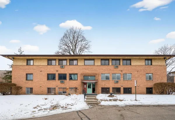 $129,900 | 2341 Unity Avenue North, Golden Valley, MN 55422