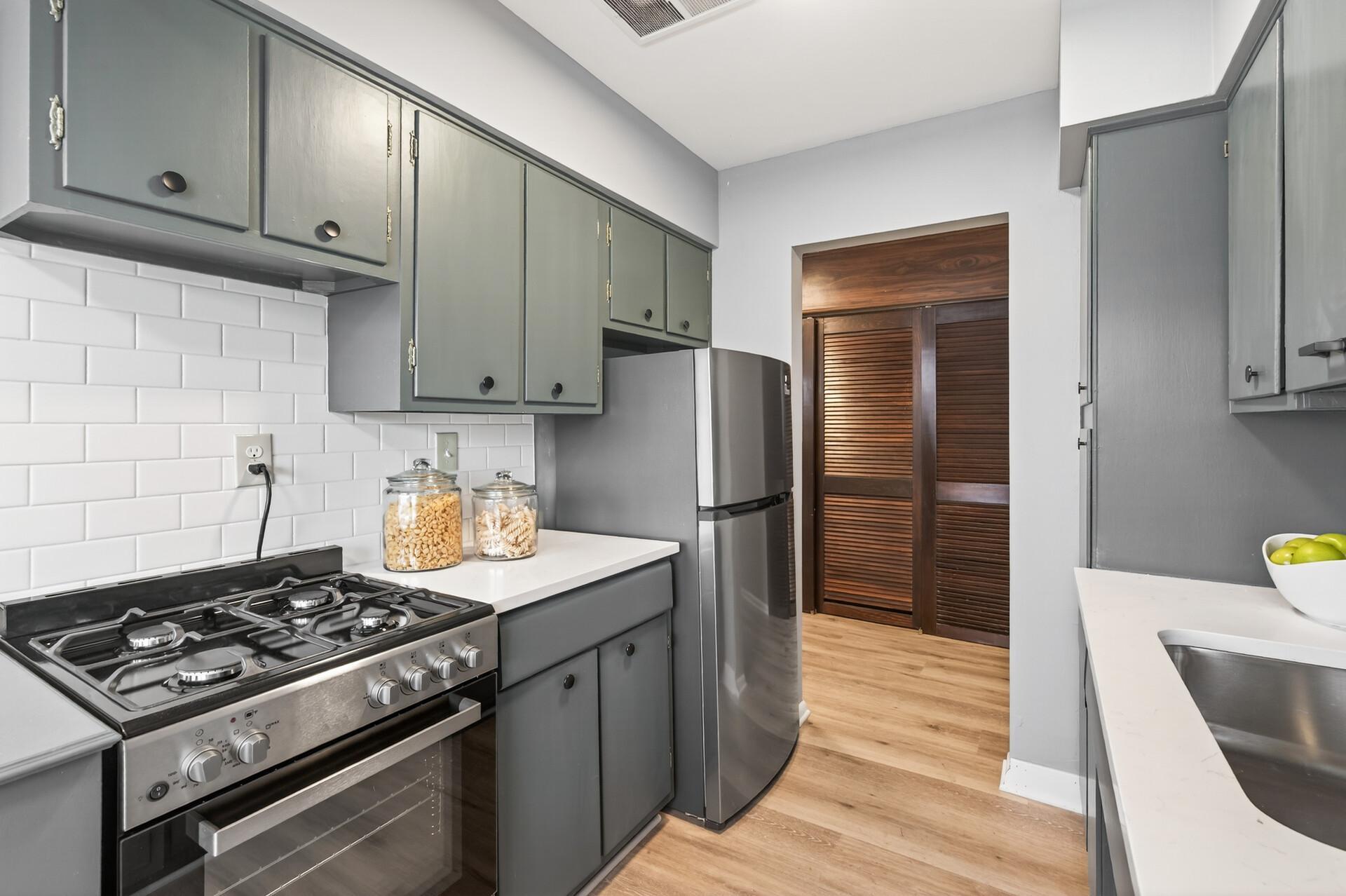 2341 Unity Avenue North Golden Valley, MN 55422 - Photo 10 of 26