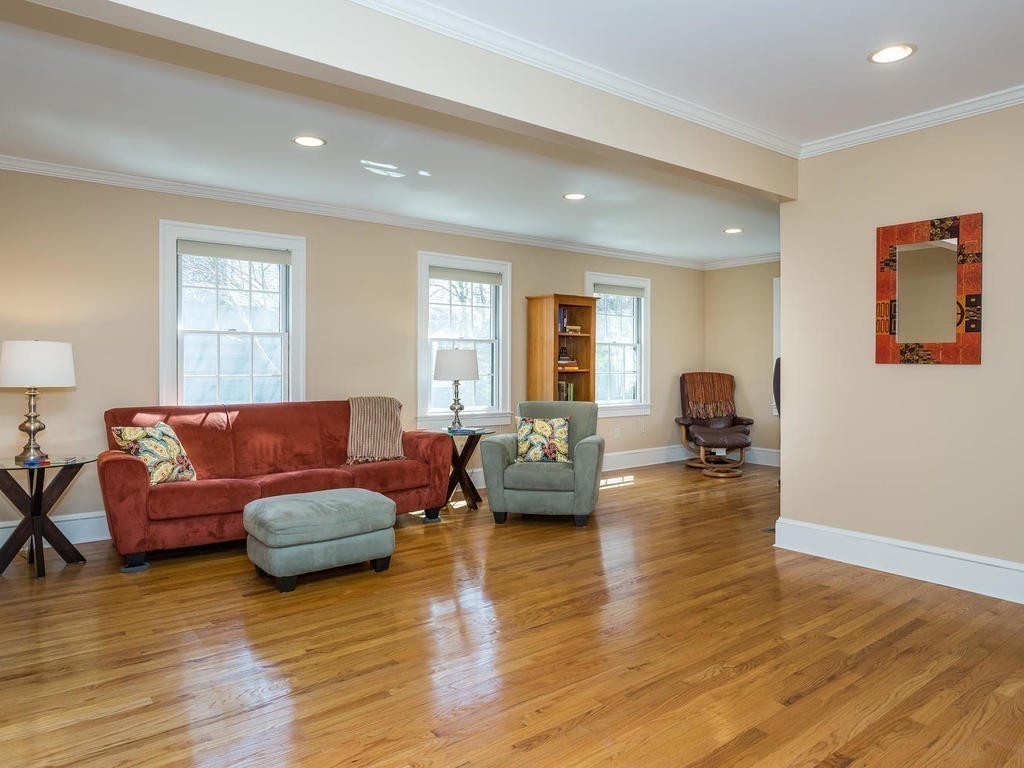 92 Dover Road Longmeadow, MA 01106 - Photo 13 of 30 Gallery Image 13