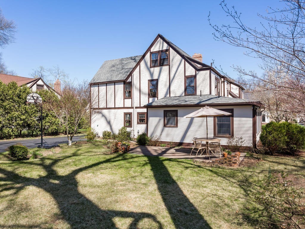 92 Dover Road Longmeadow, MA 01106 - Photo 30 of 30 Gallery Image 30