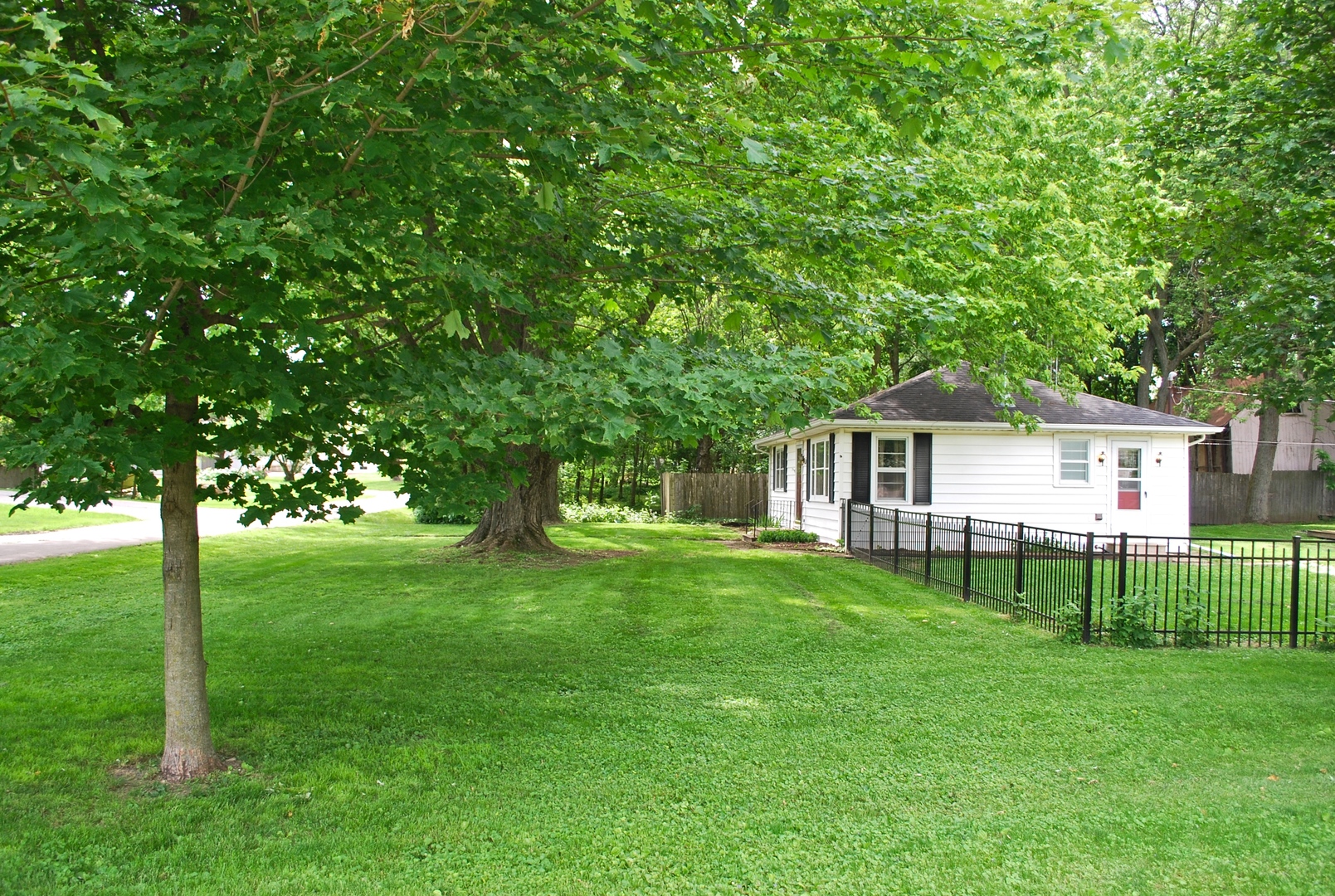 511 State Street Maple Park, IL 60151 - Photo 32 of 32