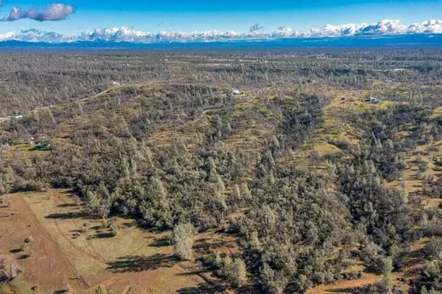 a view of a sky view of a house