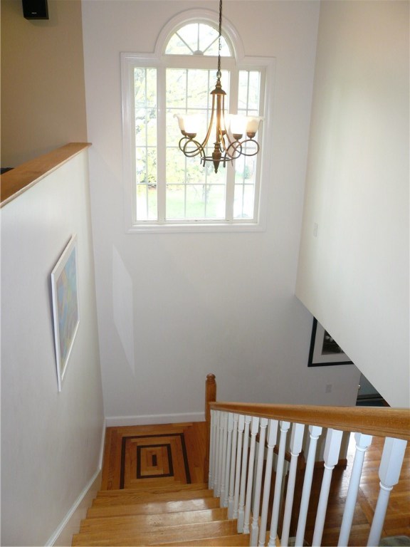 210 Pinecrest Drive Pawtucket, RI 02861 - Photo 18 of 38