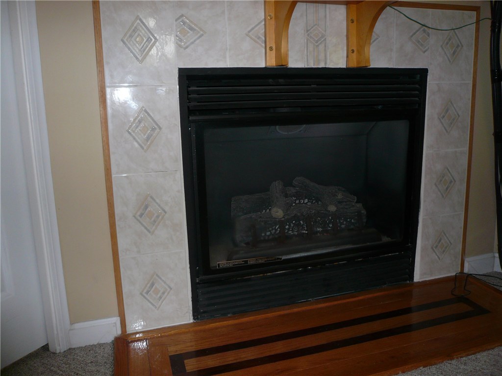 210 Pinecrest Drive Pawtucket, RI 02861 - Photo 23 of 38