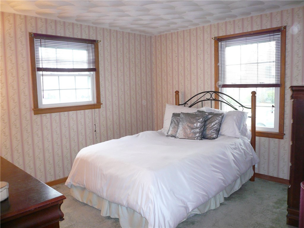 210 Pinecrest Drive Pawtucket, RI 02861 - Photo 29 of 38