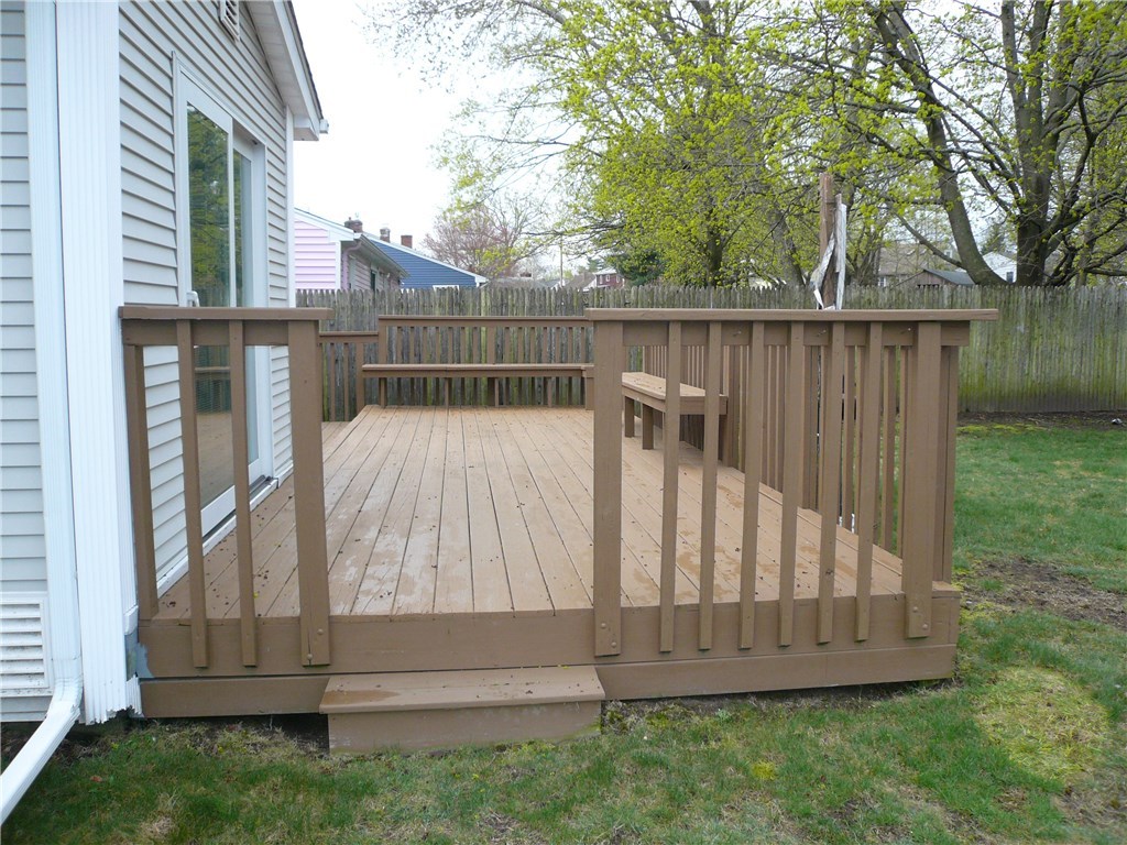 210 Pinecrest Drive Pawtucket, RI 02861 - Photo 37 of 38