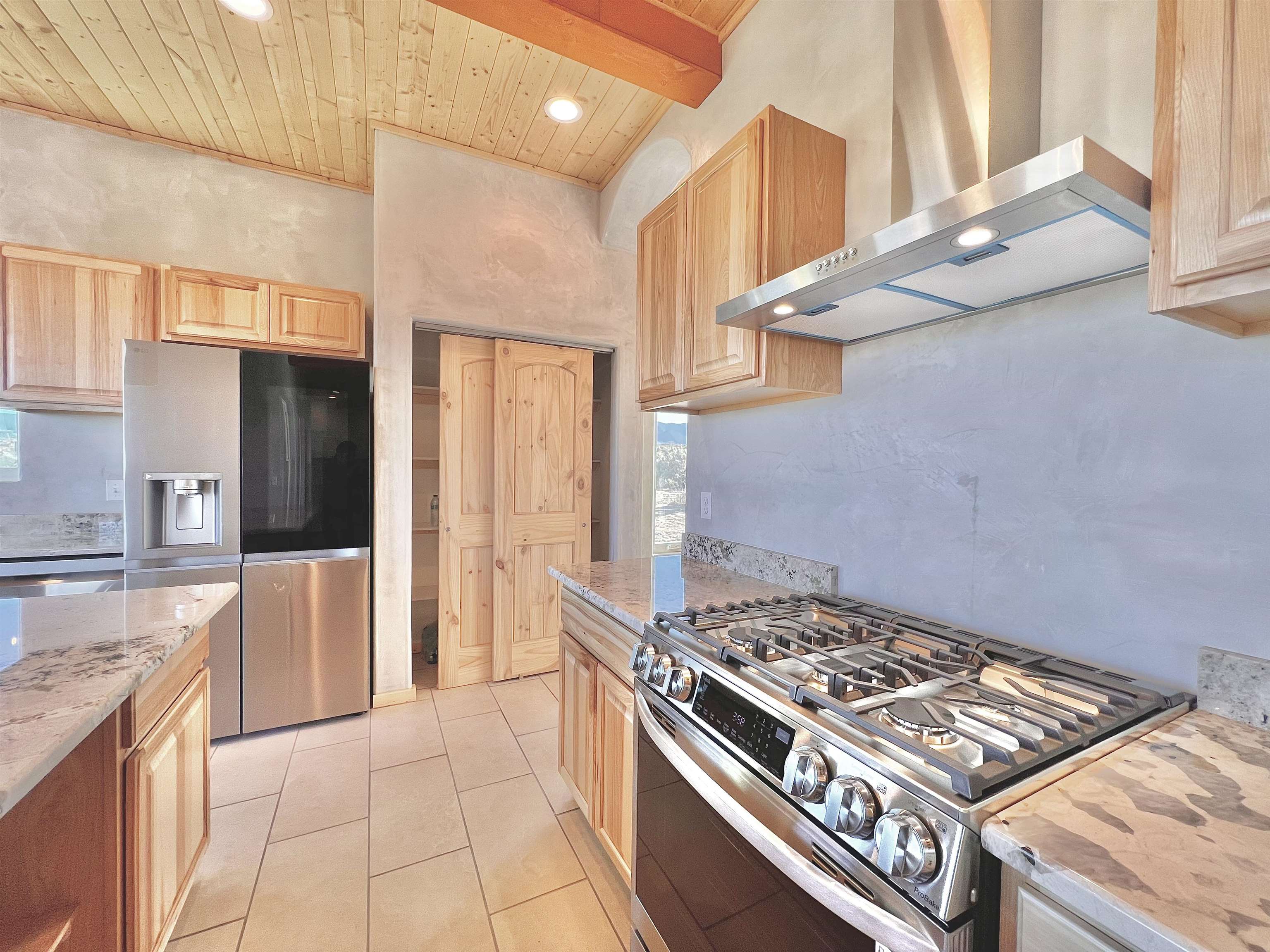 10 Colty Road Ranchos de Taos, NM 87557 - Photo 15 of 50 Gallery Image 15
