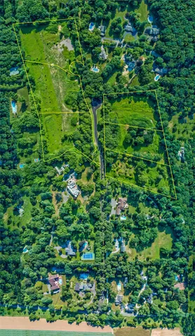 $2,500,000 | 172 Hegemans Lane, Glen Head, NY 11545