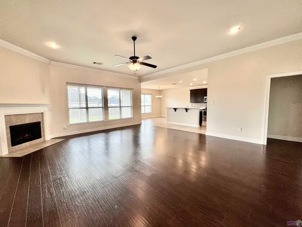 $2,150 | 42575 Wynstone Drive, Prairieville, LA 70769