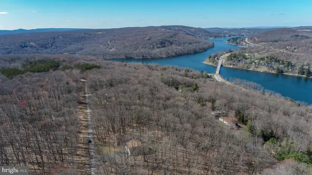 $599,900 | 433 San Francisco Street, Oakland, MD 21550