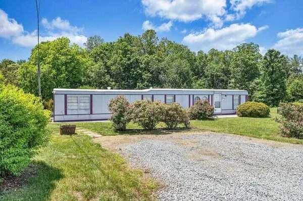 $99,900 | 653 Jubal Early Highway, Wirtz, VA 24184