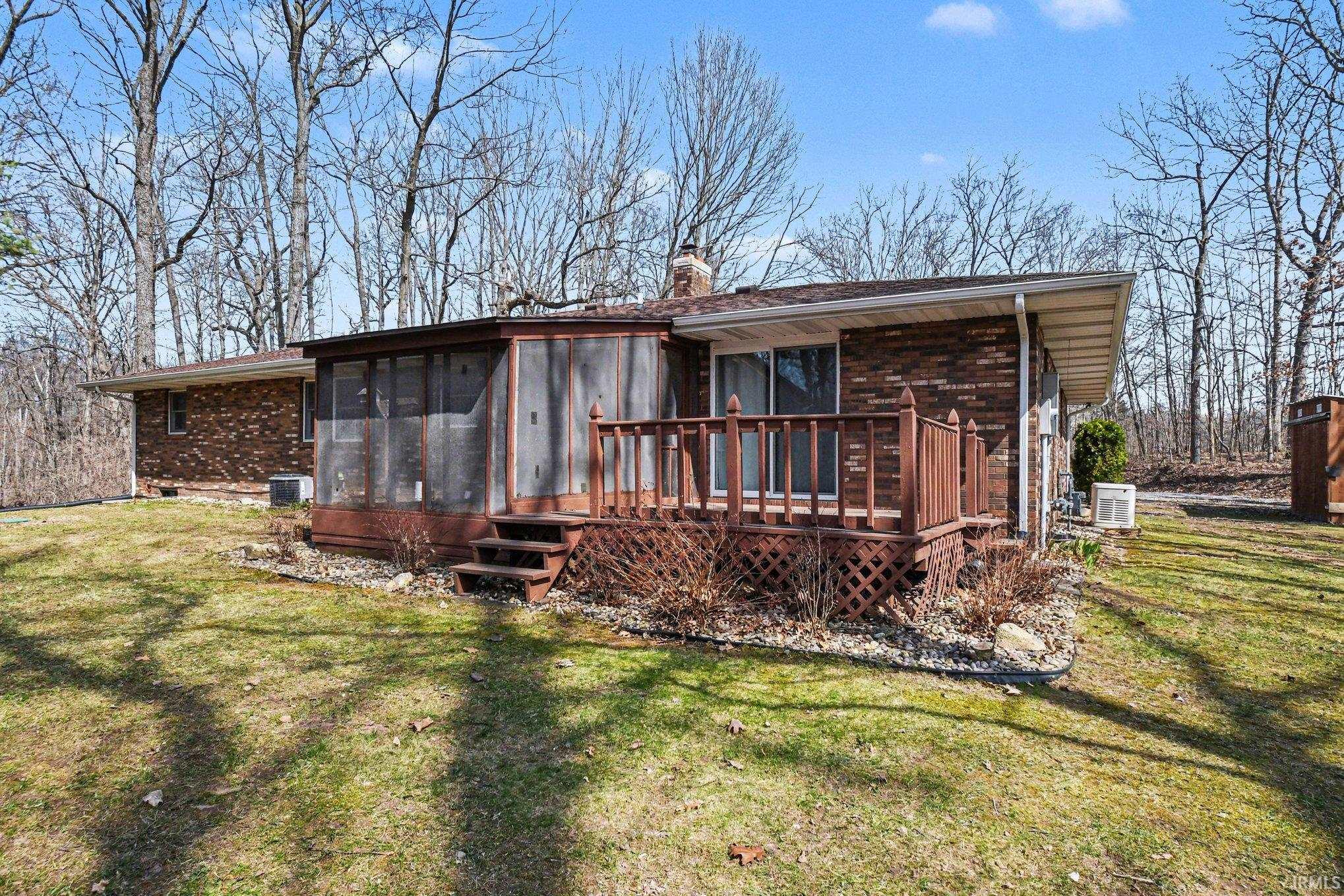 60979 Myrtle Road South Bend, IN 46614 - Photo 8 of 36