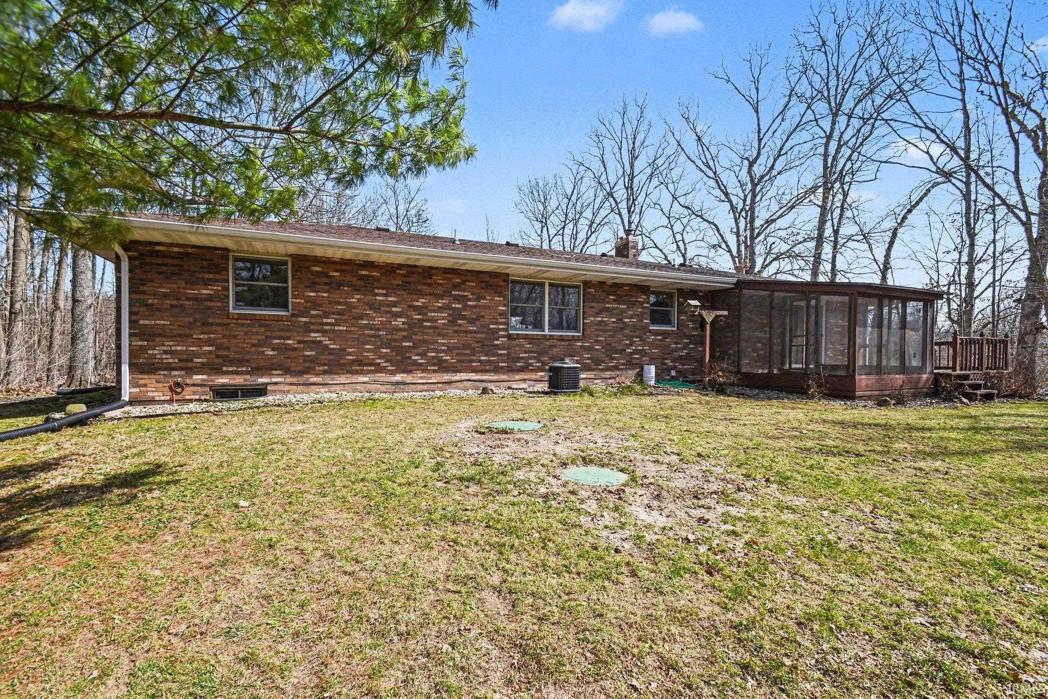 60979 Myrtle Road South Bend, IN 46614 - Photo 9 of 36