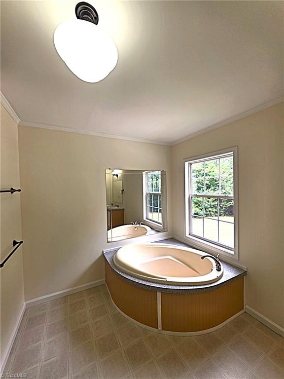 1380 Bethany Road Madison, NC 27025 - Photo 25 of 32