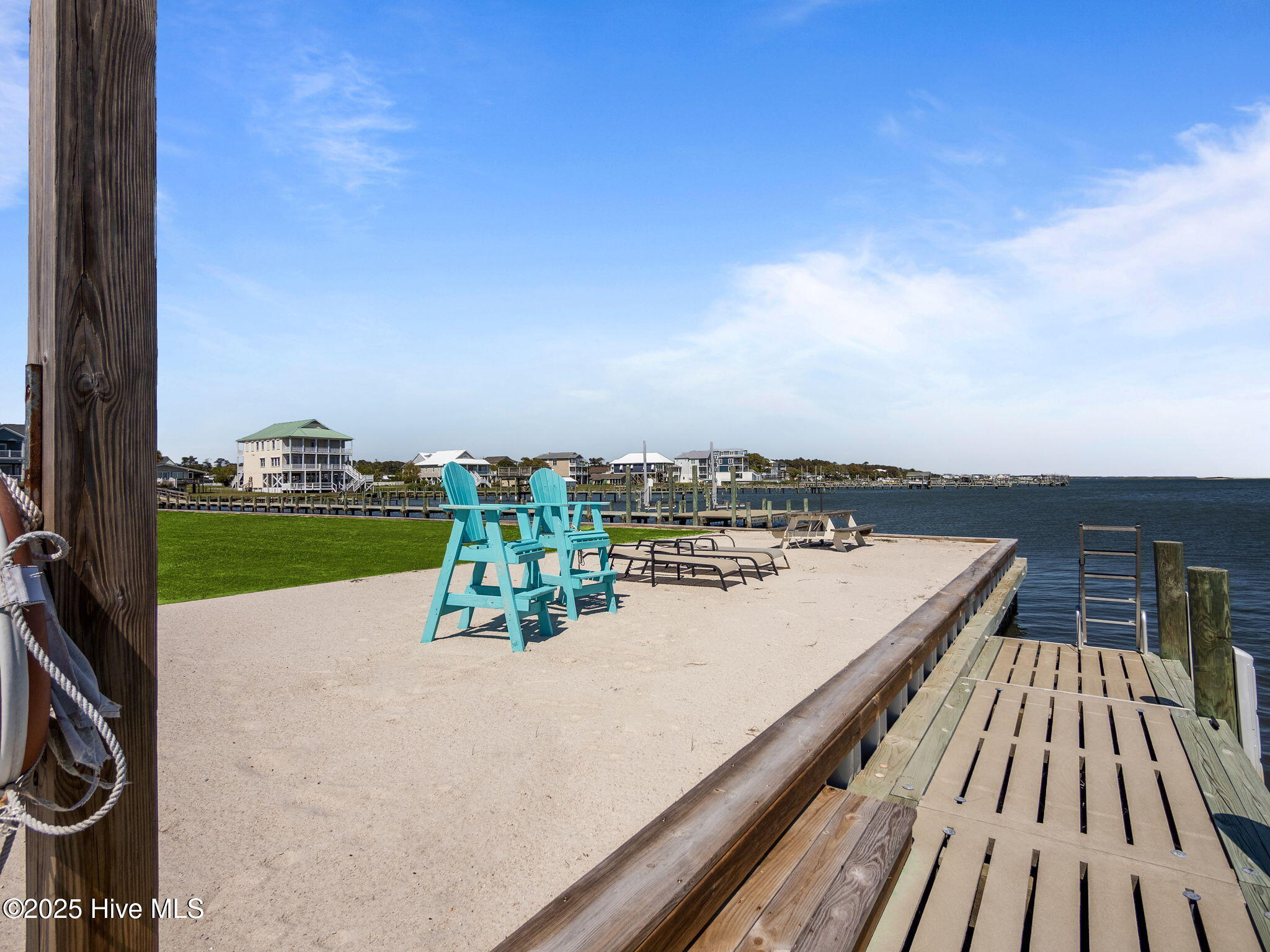 267 Live Oak Road Newport, NC 28570 - Photo 43 of 63 Concrete Hog Slats