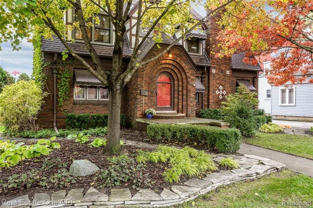 810 Barrington Road Grosse Pointe Park, MI 48230 - Photo 34 of 37