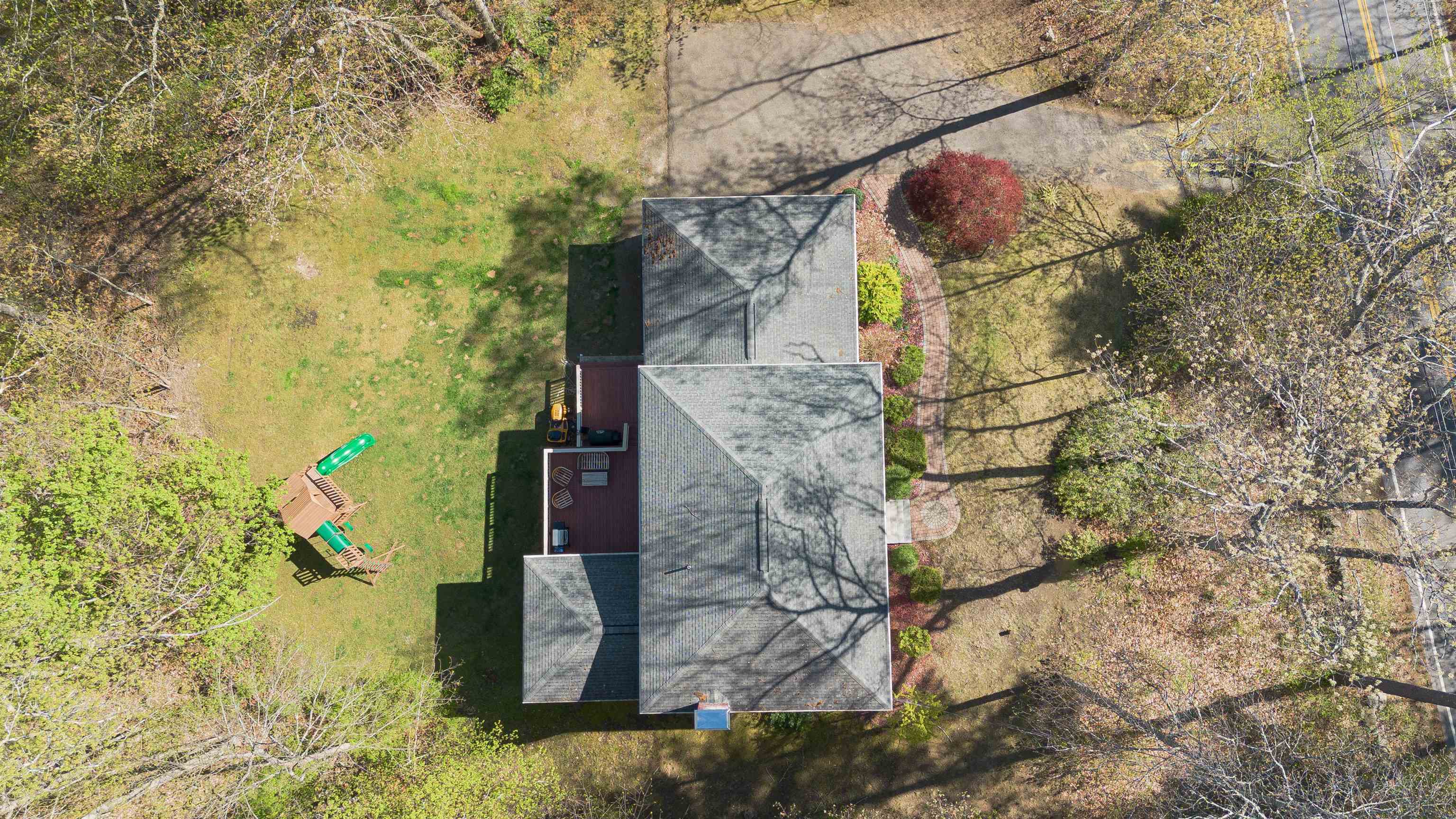 12 Zion Hill Road Salem, NH 03079 - Photo 5 of 40