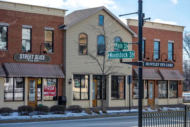 $524,990 | 9947 Edgebrook Lane, Huntley, IL 60142