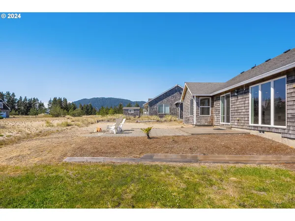 $639,900 | 9980 Pine Ridge Drive, Nehalem, OR 97131