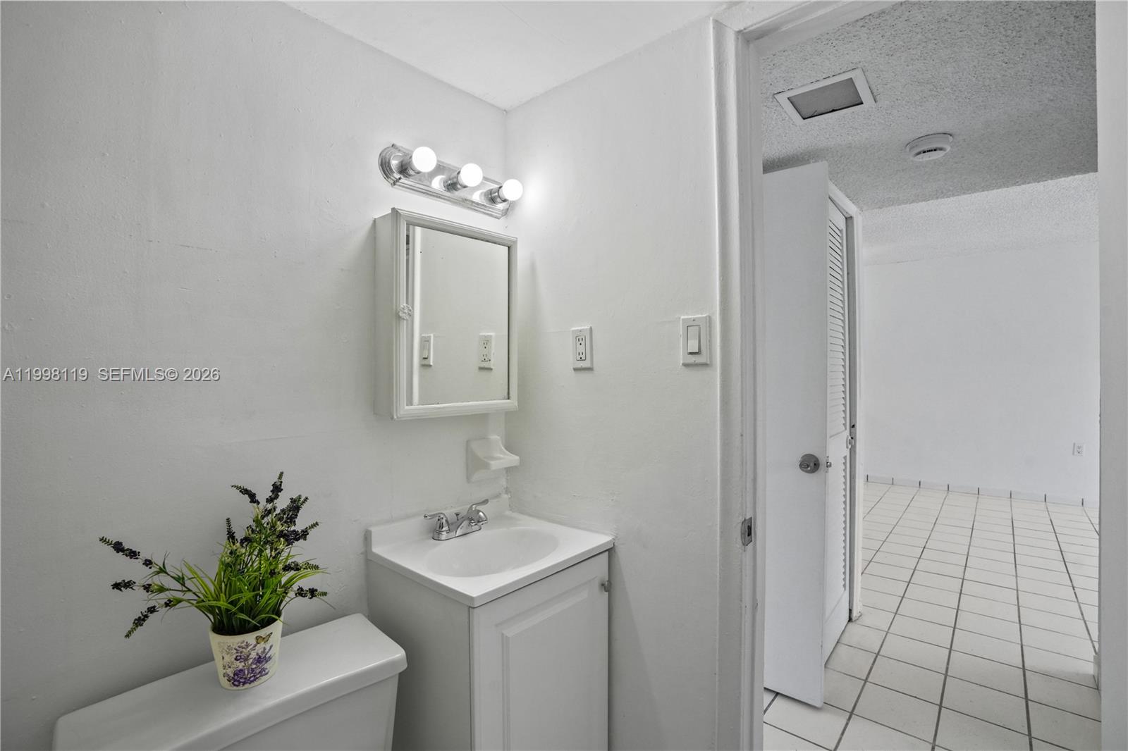 461 Southwest 7th Street, Unit 5 Miami, FL 33130 - Photo 10 of 17