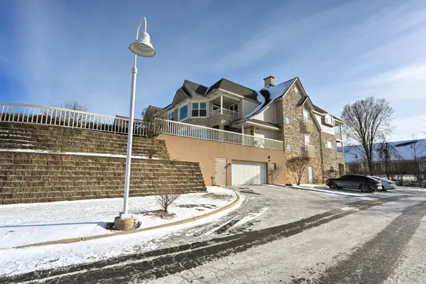 $240,000 | 7045 South Riverwood Boulevard, Unit A05, Franklin, WI 53132