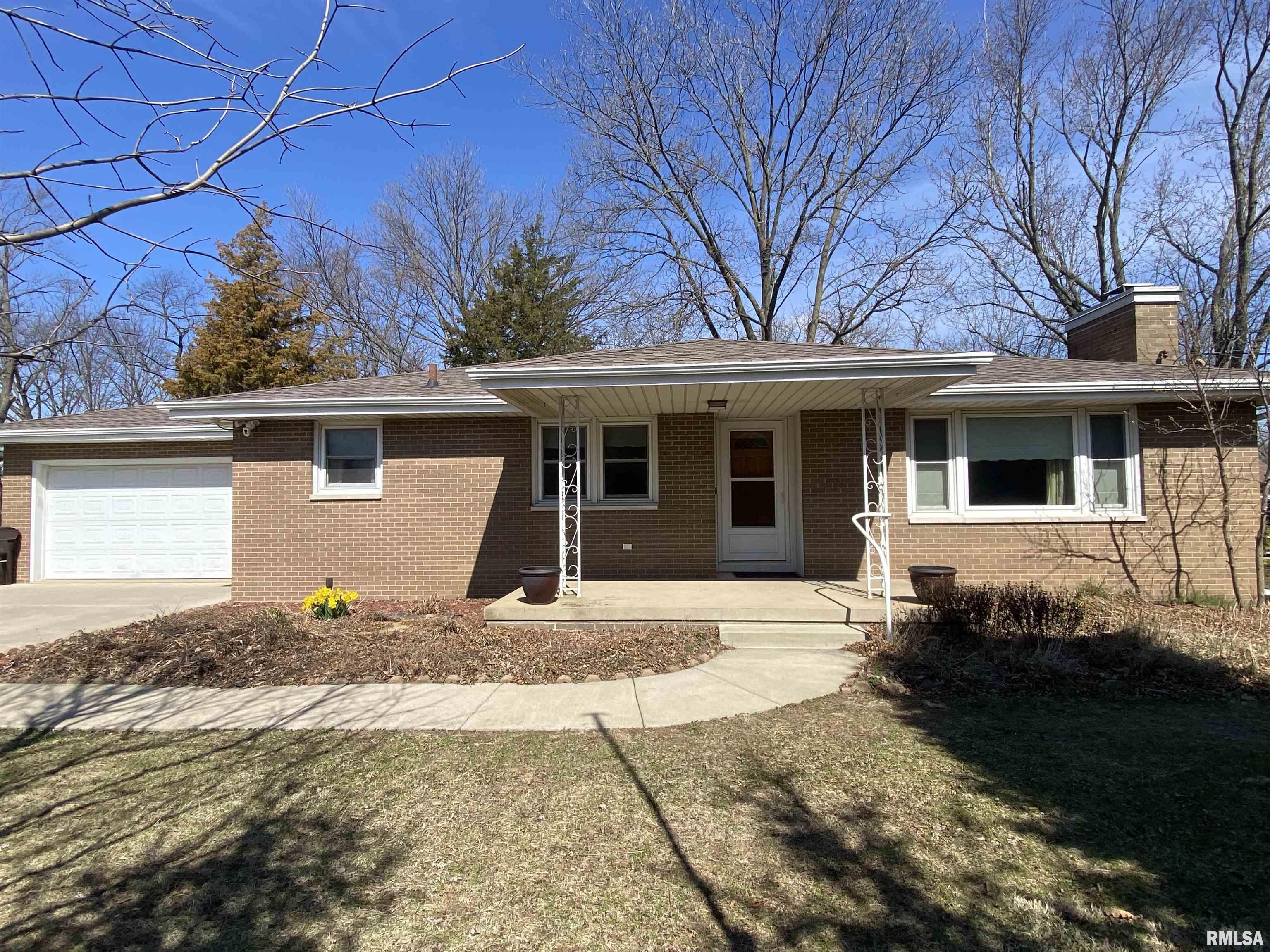 309 West Lakeland Road Morton, IL 61550 - Photo 1 of 72 Gallery Image 1