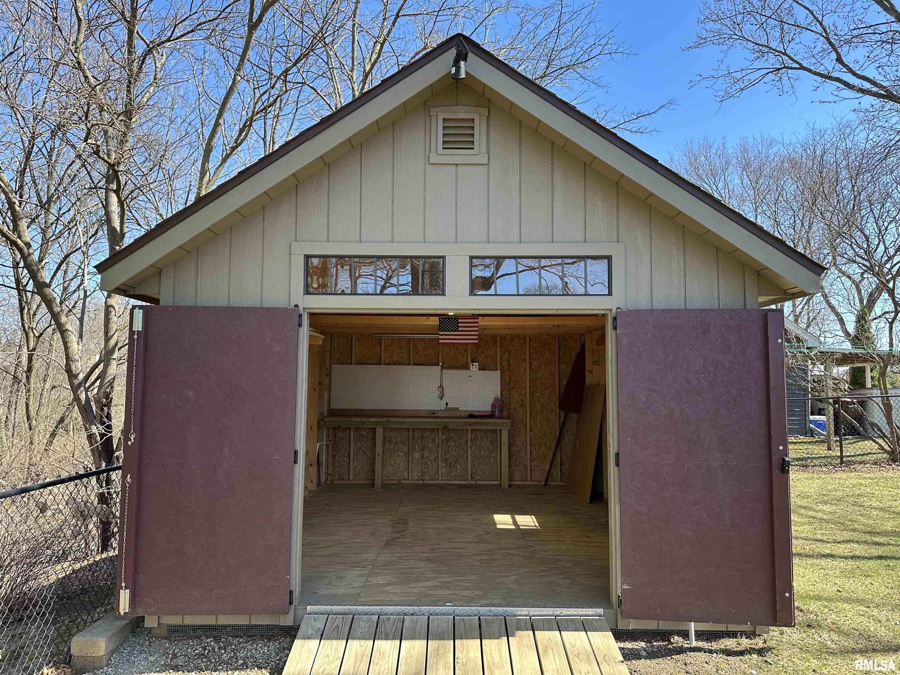 309 West Lakeland Road Morton, IL 61550 - Photo 12 of 72 Gallery Image 12