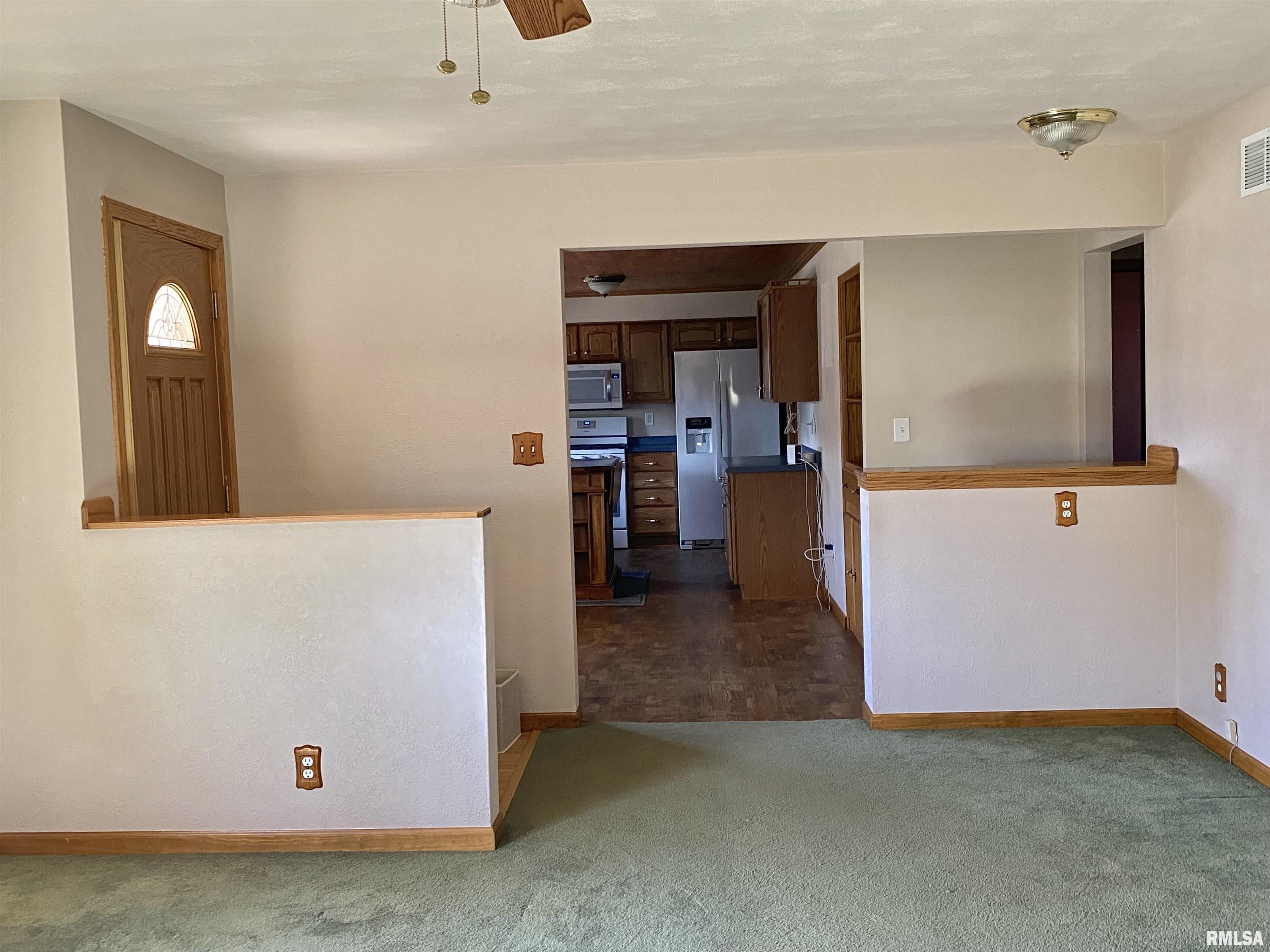 309 West Lakeland Road Morton, IL 61550 - Photo 32 of 72 Gallery Image 32