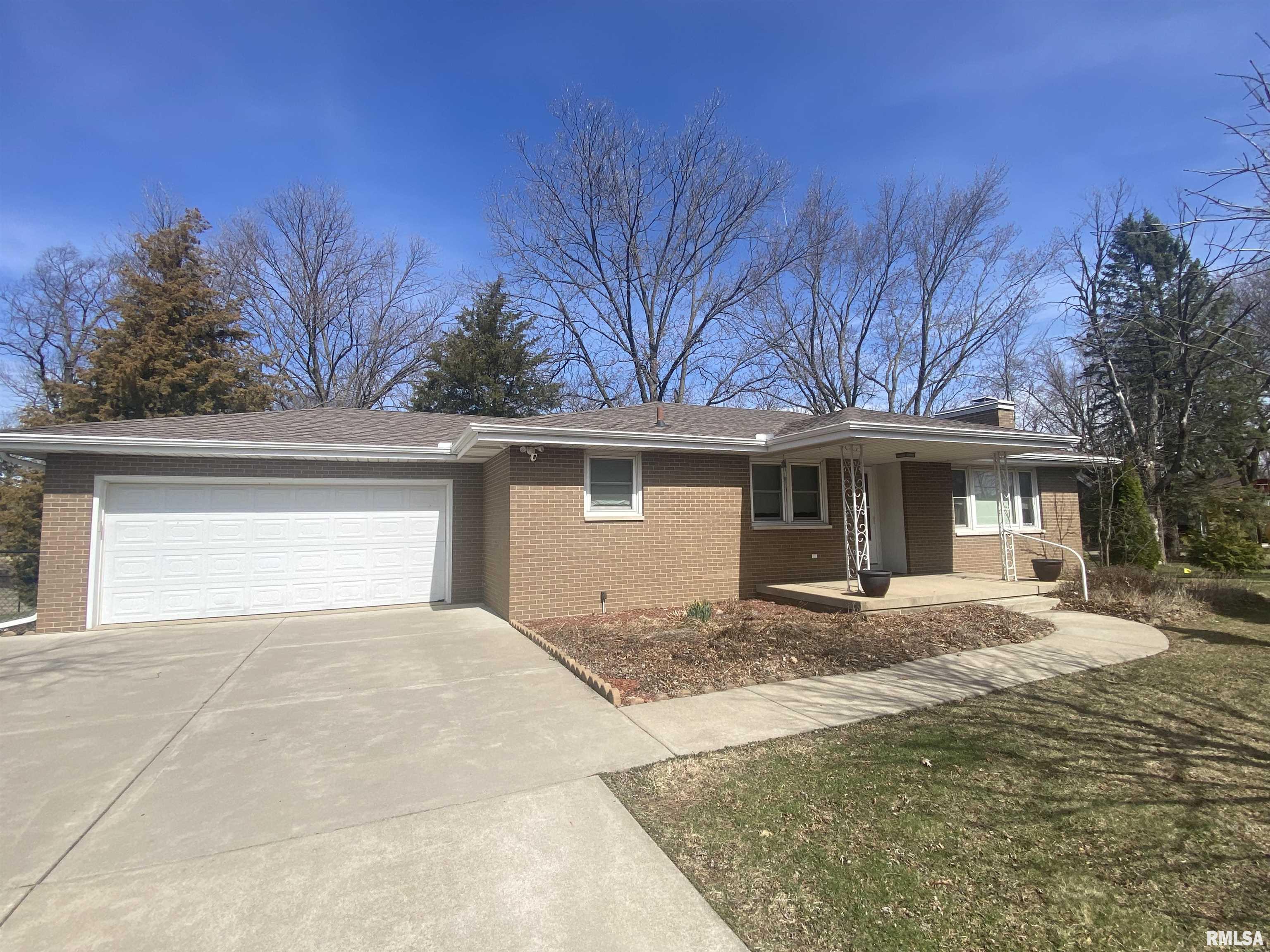309 West Lakeland Road Morton, IL 61550 - Photo 6 of 72 Gallery Image 6