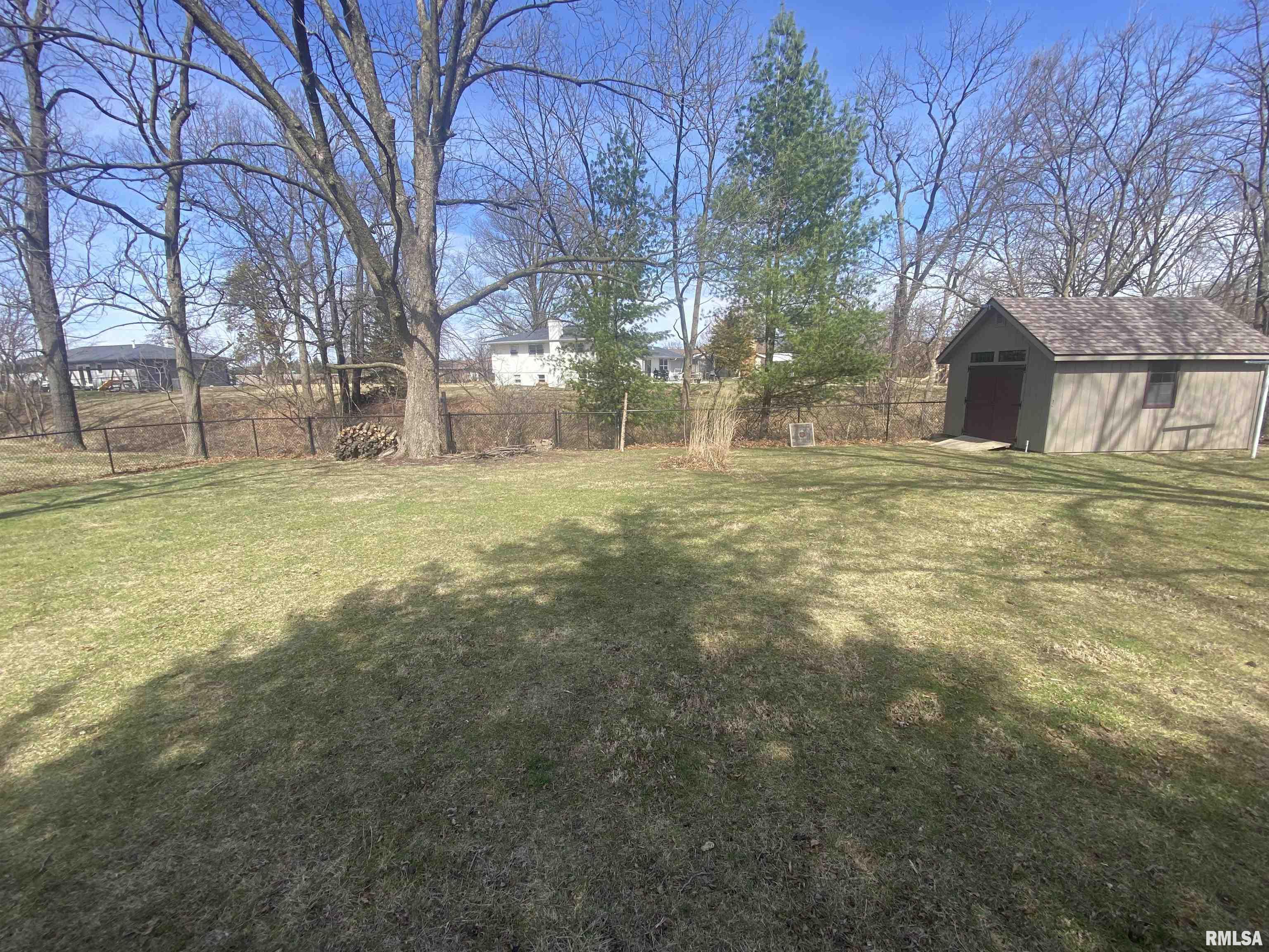 309 West Lakeland Road Morton, IL 61550 - Photo 10 of 72 Gallery Image 10