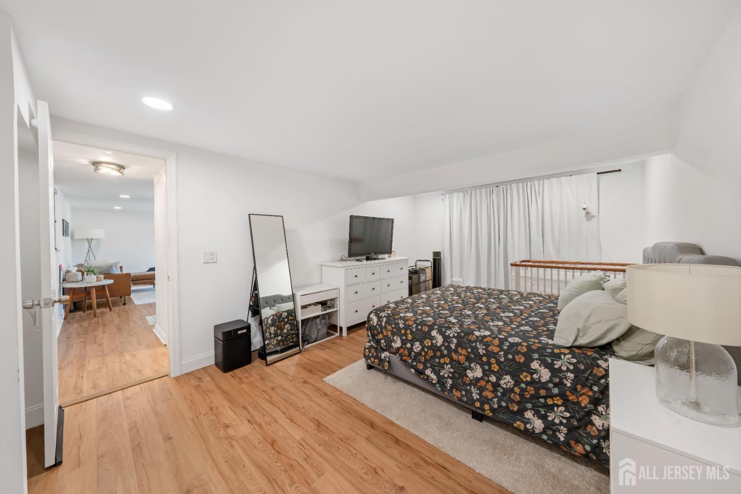 22 Partch Place Edison, NJ 08817 - Photo 19 of 33