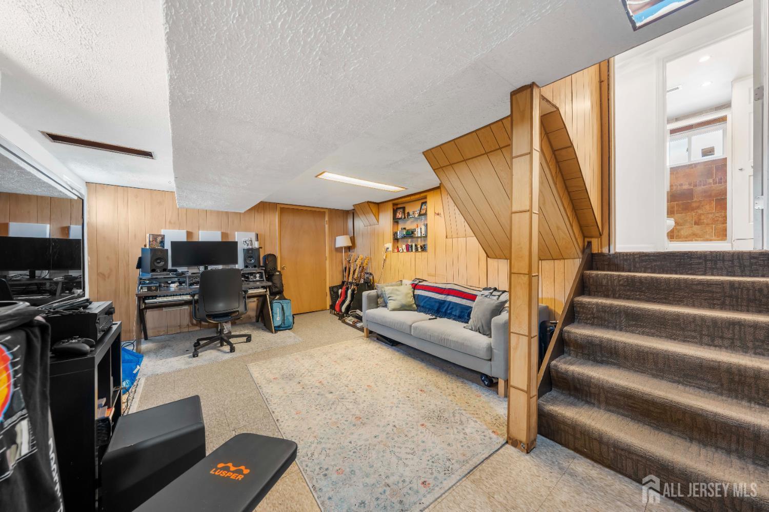 22 Partch Place Edison, NJ 08817 - Photo 26 of 33