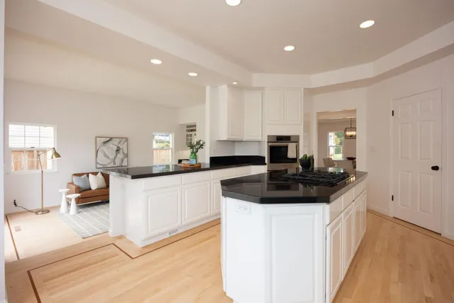 $1,825,000 | 608 Silver Avenue, Half Moon Bay, CA 94019