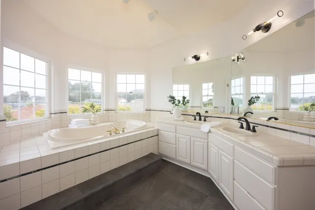 $1,825,000 | 608 Silver Avenue, Half Moon Bay, CA 94019