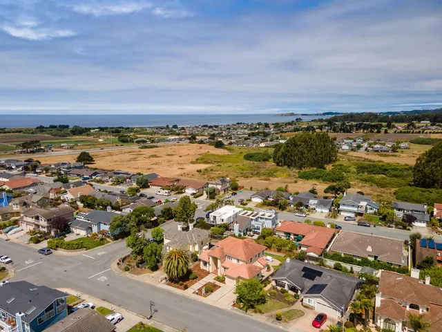 $1,825,000 | 608 Silver Avenue, Half Moon Bay, CA 94019