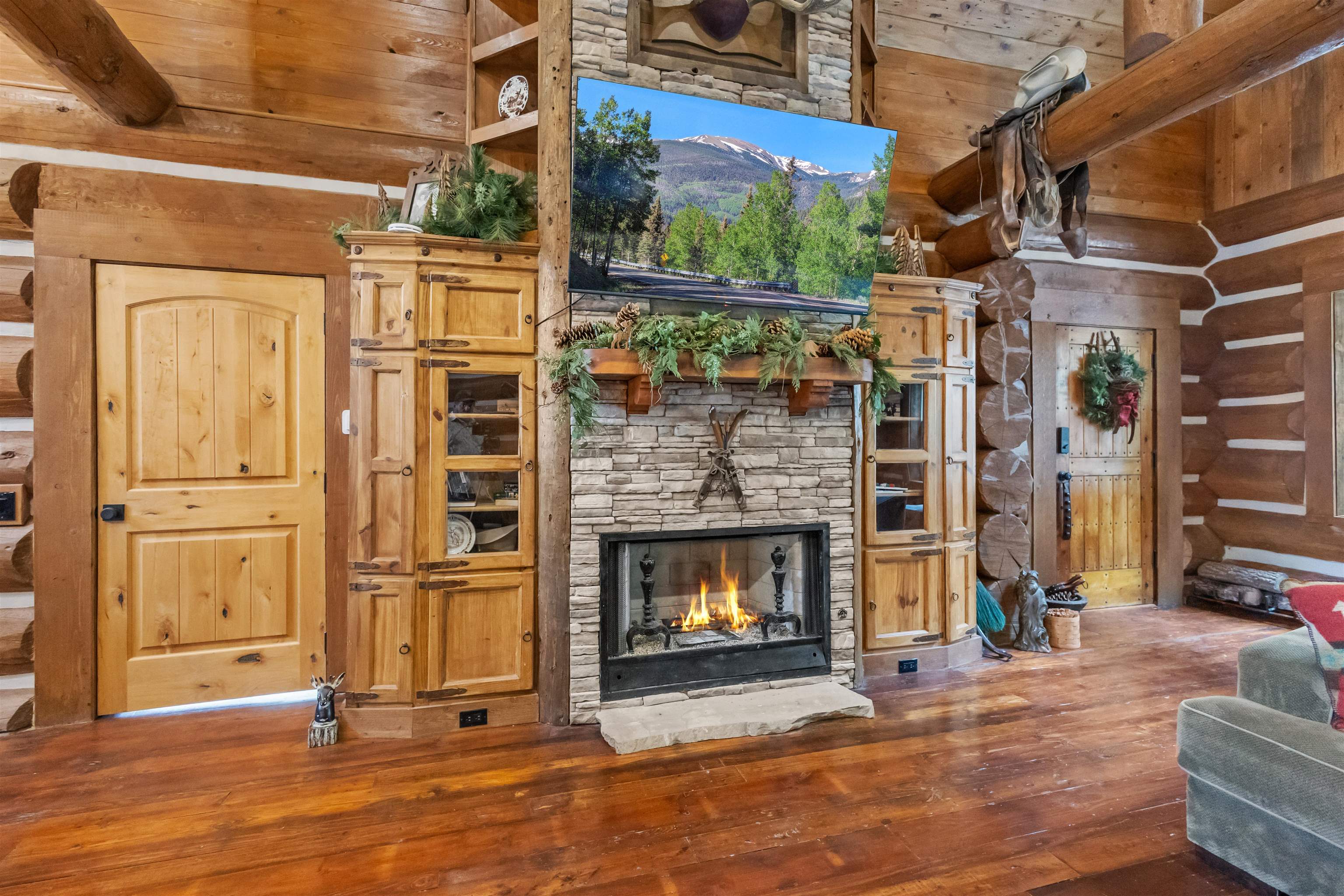 43 Valley Of The Pines Road Red River, NM 87558 - Photo 8 of 29 Gallery Image 8