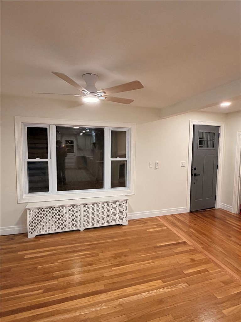 228 3rd Avenue Warwick, RI 02888 - Photo 7 of 29
