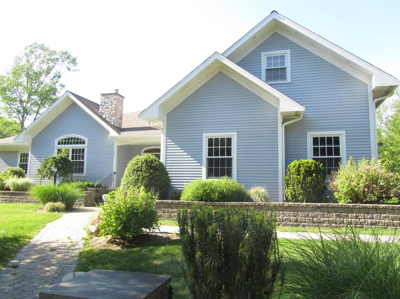 100 Beach Road Orleans, MA 02653 - Photo 1 of 24 Primary Photo