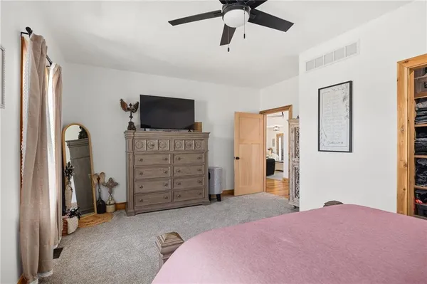 $1,300,000 | 7300 80th Road Southeast, St. Joseph, MO 64507