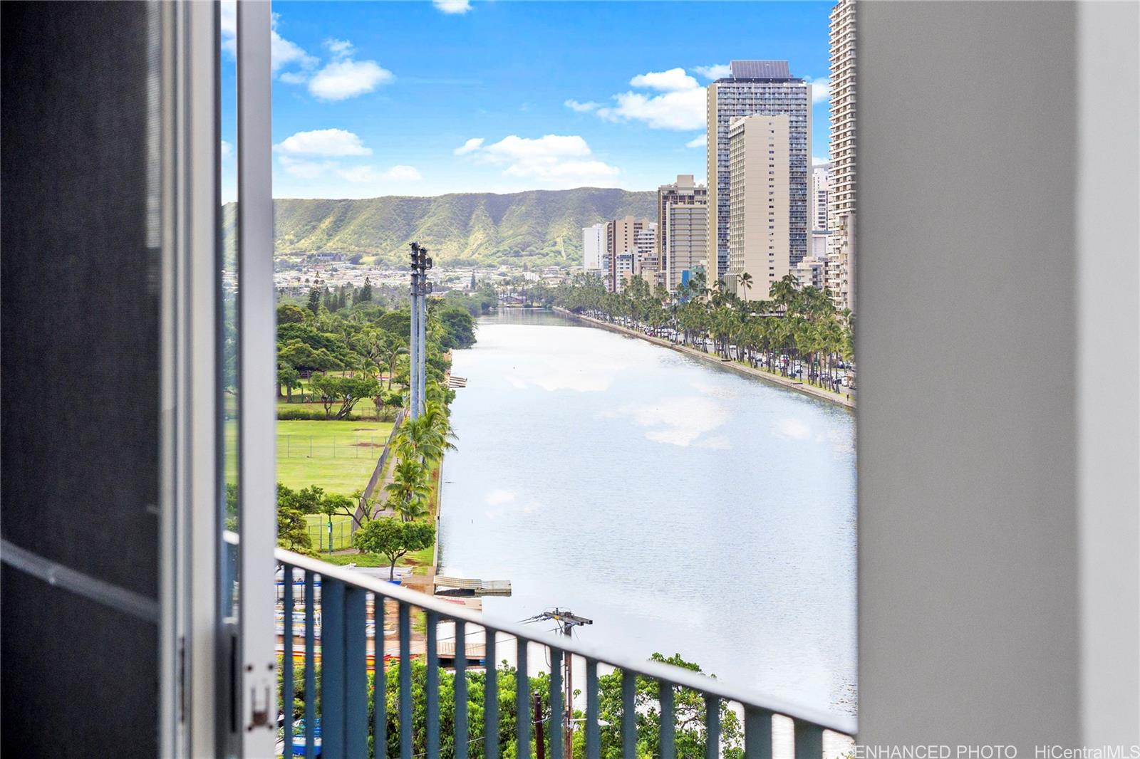 620 McCully Street, Unit 902 Honolulu, HI 96826 - Photo 16 of 23 a view of a city from a window