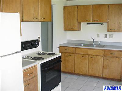 103 South Park Lane Butler, IN 46721 - Photo 3 of 5