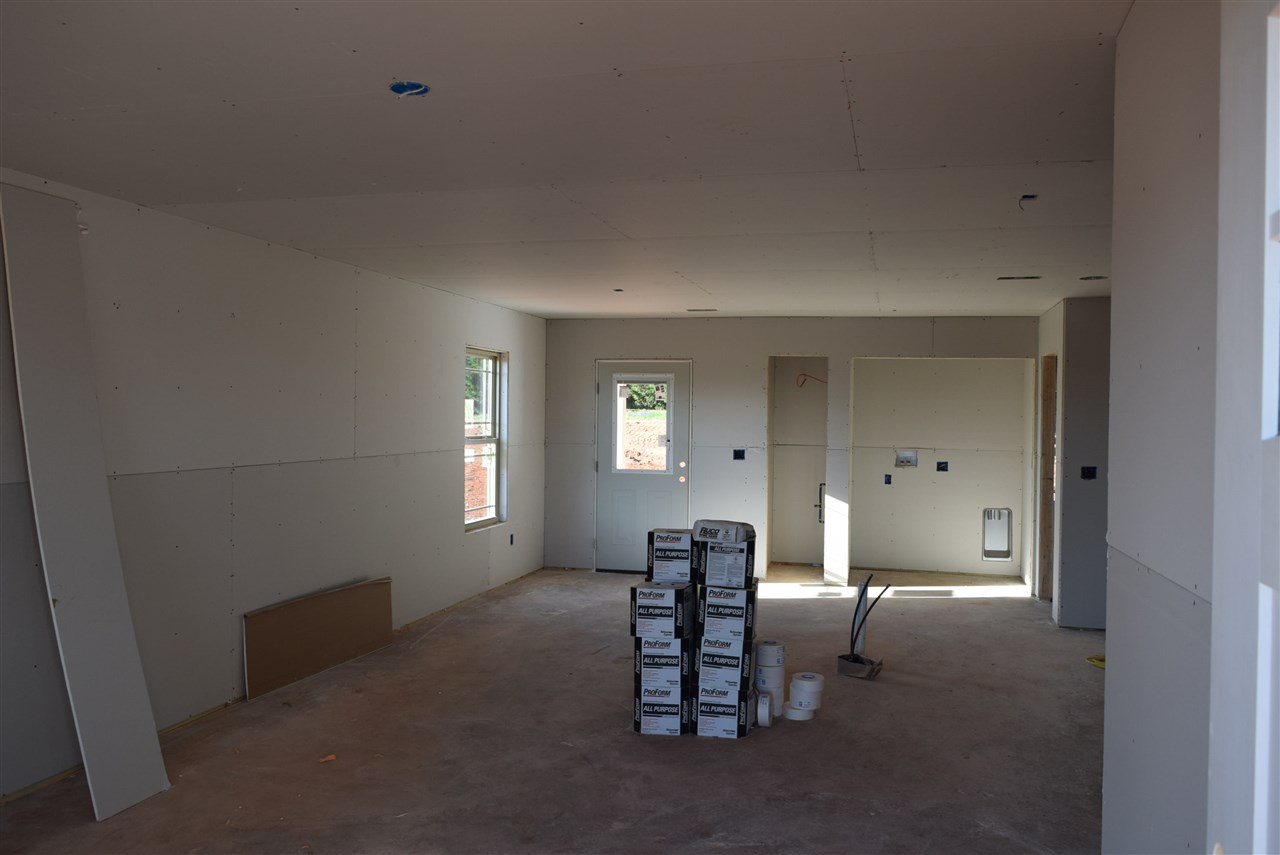 262 Ranier Drive Inman, SC 29349 - Photo 3 of 13