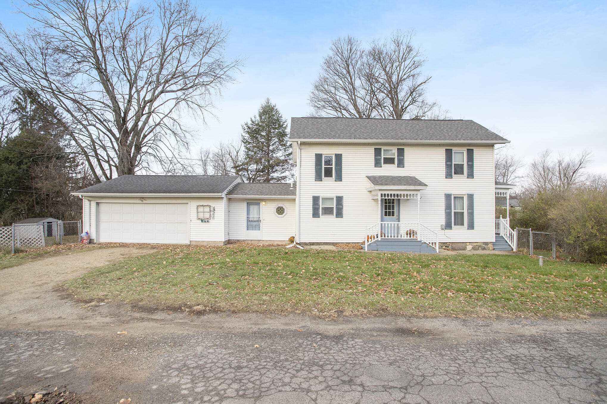 7402 Deans Hill Road Berrien Center, MI 49102 - Photo 1 of 25 IMG_3168